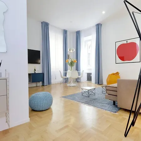 아파트 프로파간다 스위트 로마