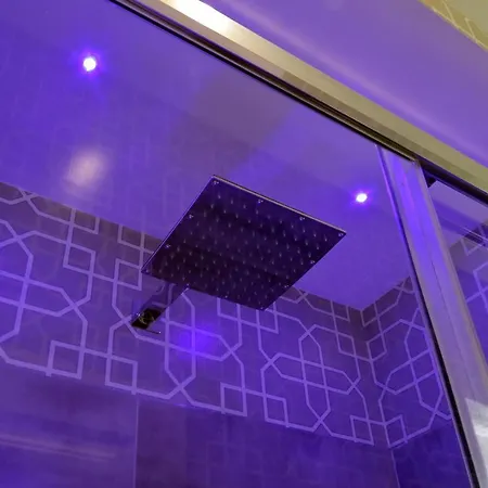 Apartament Propaganda *