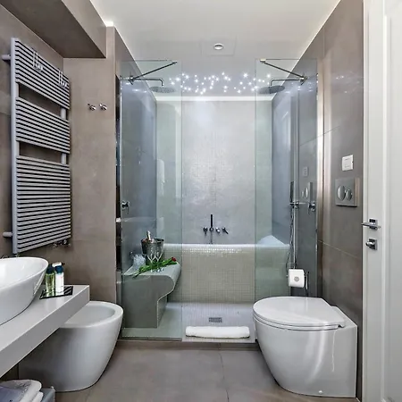 아파트 프로파간다 스위트